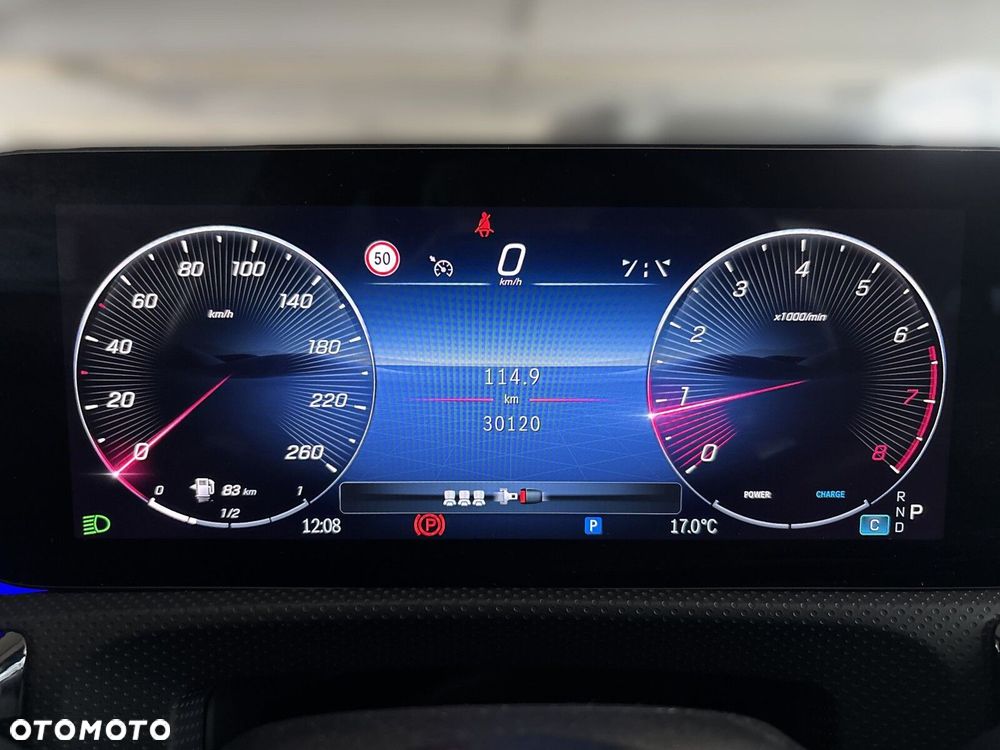 Mercedes-Benz CLA - 11