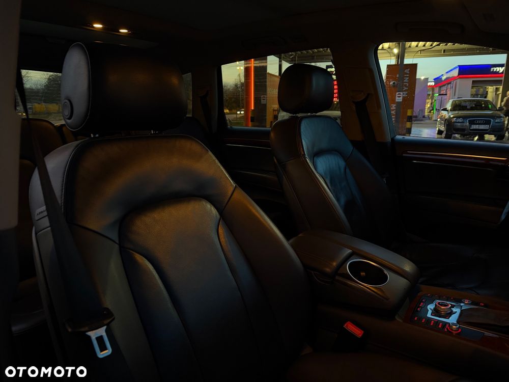 Audi Q7 - 24
