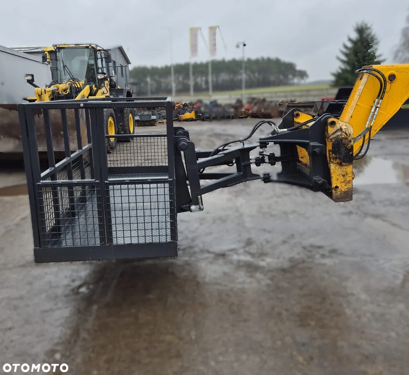Kosz narzędziowy +Obrotnica kosza KOMPLET JCB 4m ładowarka 531-70, 540-170 , 530-70 , 536-60 - 4