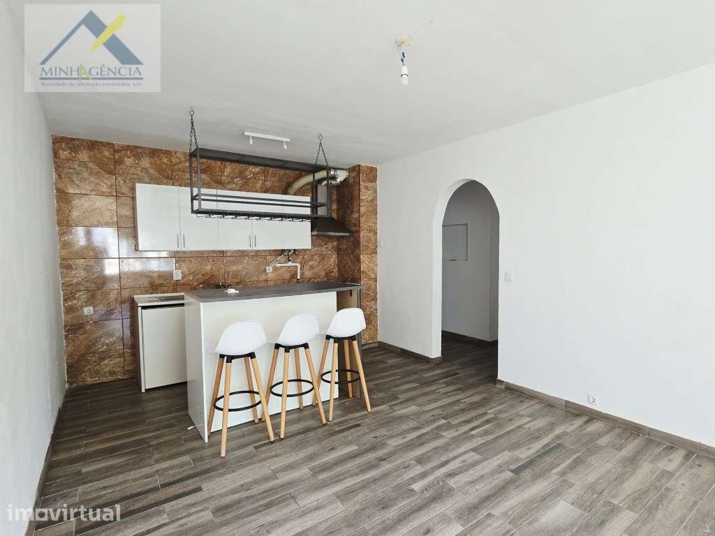 Apartamento T2 na Av Bento Jesus Caraça em Setúbal - Grande imagem: 4/18