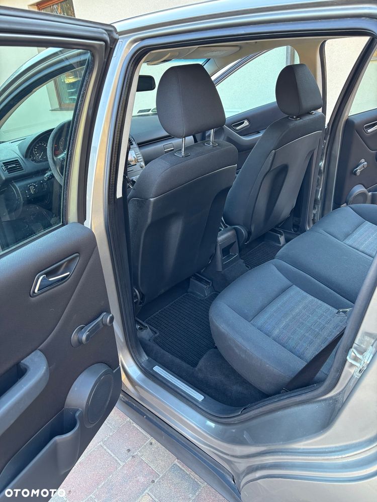 Mercedes-Benz Klasa A 150 Classic Edition 10 - 10