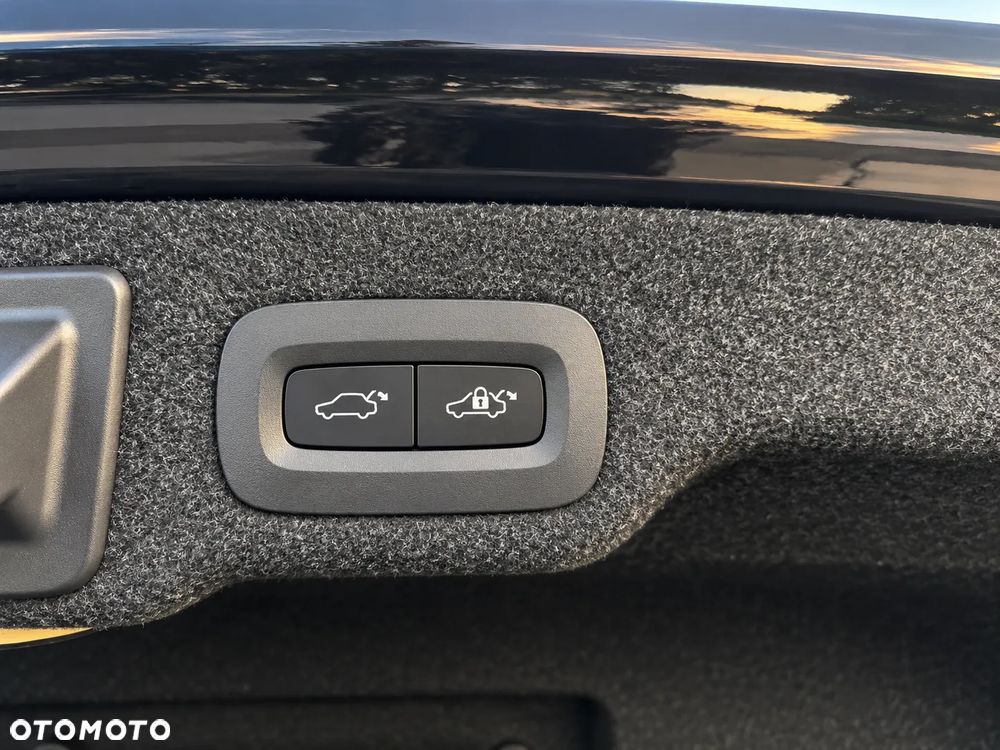 Volvo S90 T6 AWD Geartronic Inscription - 24