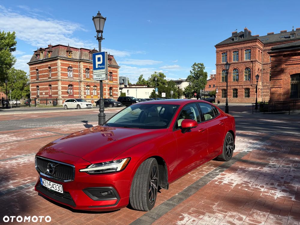 Volvo S60 T5 Momentum Pro - 3