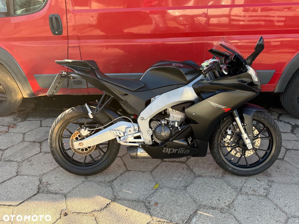 Aprilia RS - 18