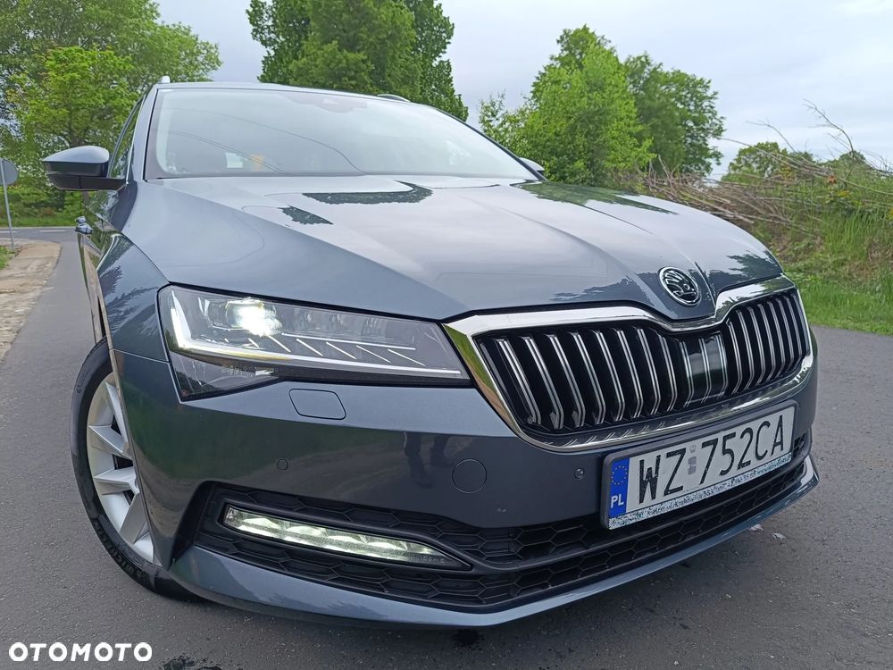 Skoda Superb 2.0 TDI Ambition DSG - 13
