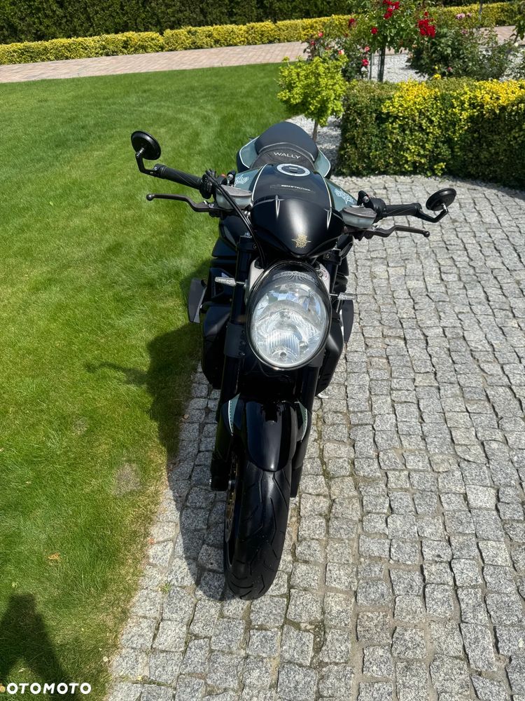 MV AGUSTA Brutale - 11