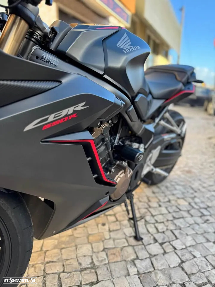 Honda CBR 650R 35KW Deslimitada - 12