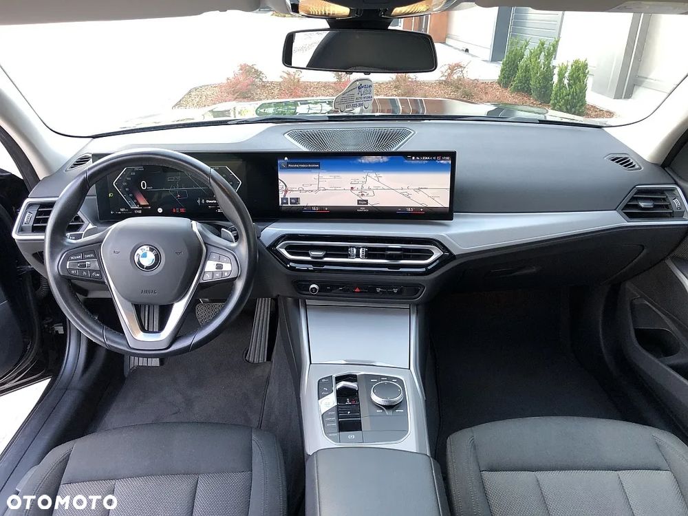 BMW Seria 3 318i Sport Line - 11