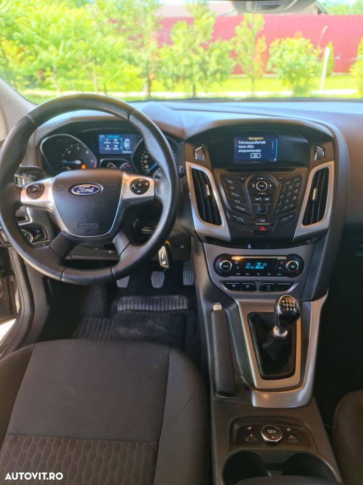FORD Focus 2014 — imagine 9