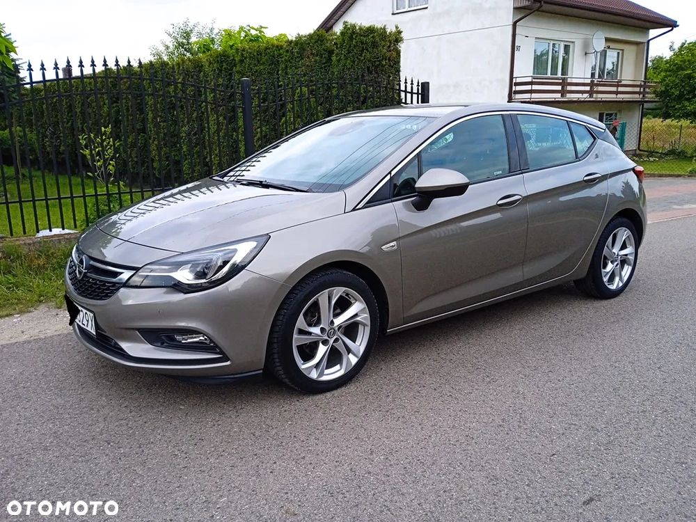 Opel Astra 1.4 T Dynamic - 3