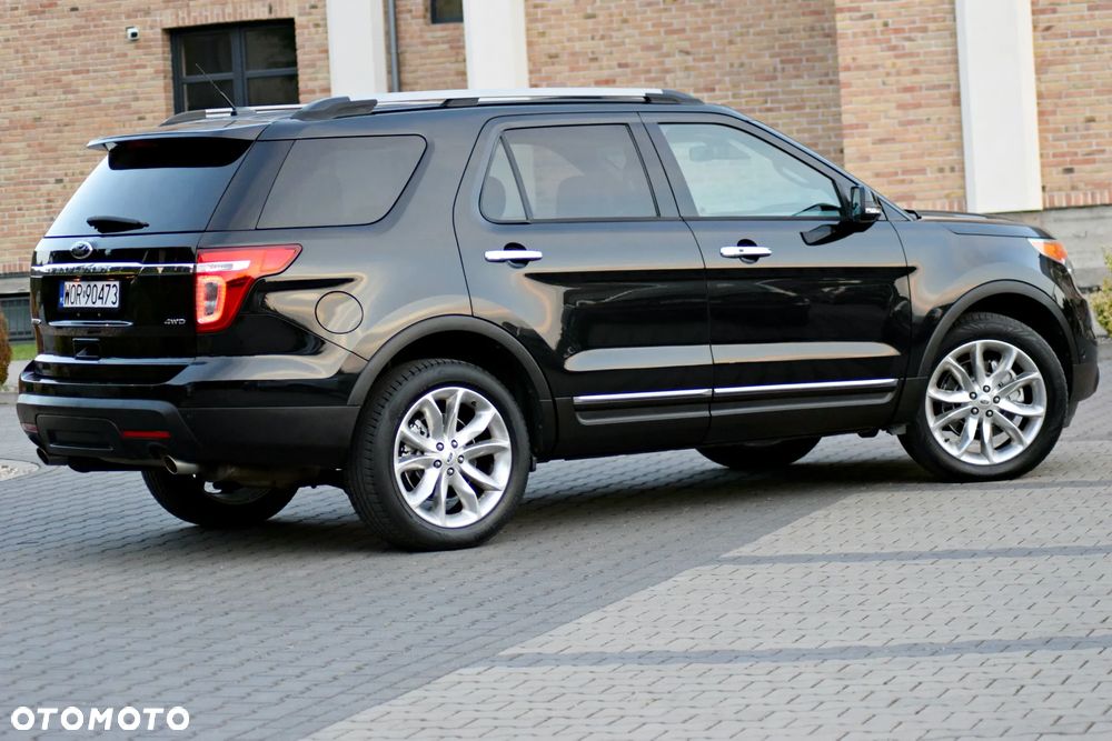Ford Explorer - 20
