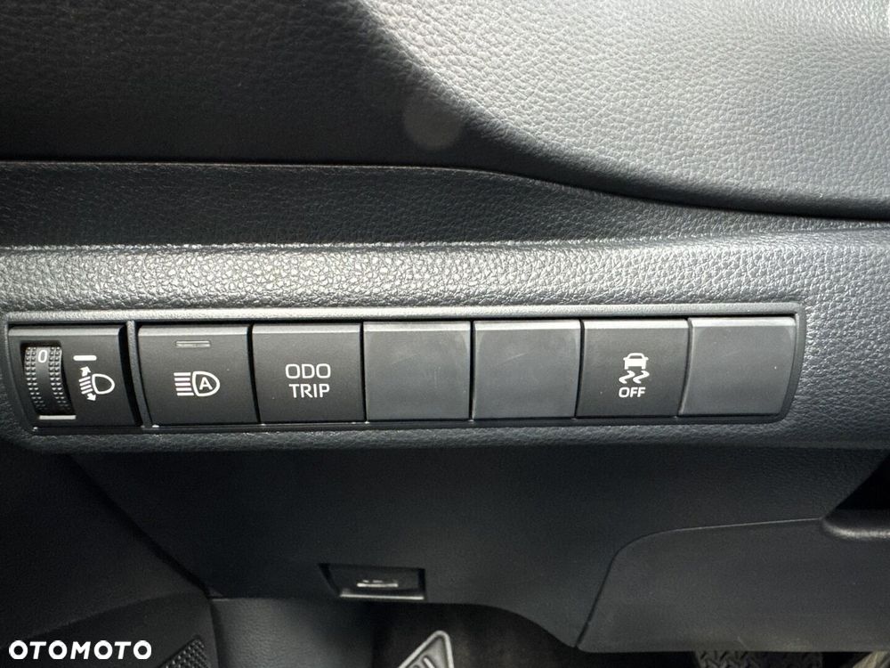 Toyota Corolla 1.8 Hybrid Comfort - 22