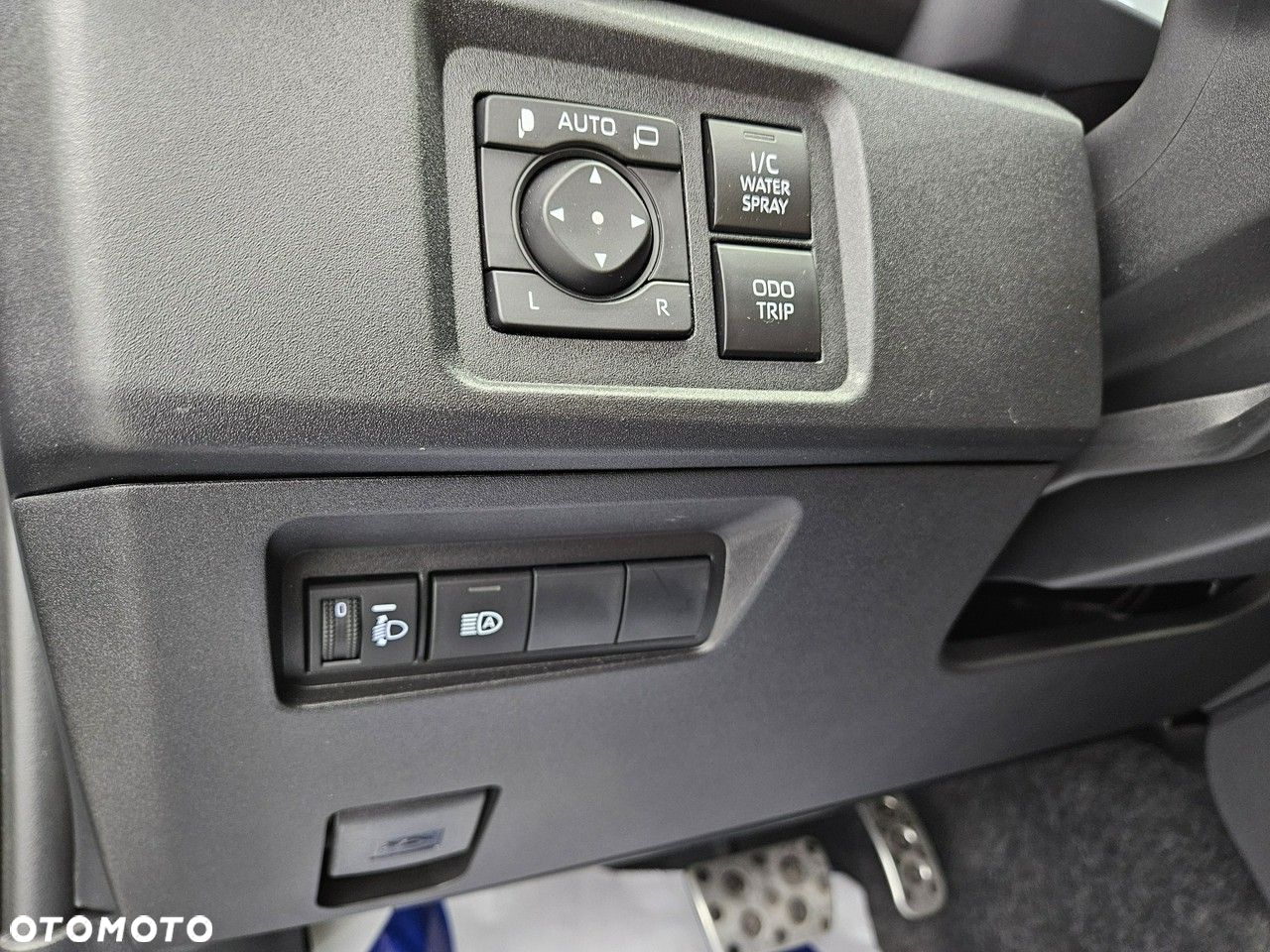 Toyota Yaris - 17