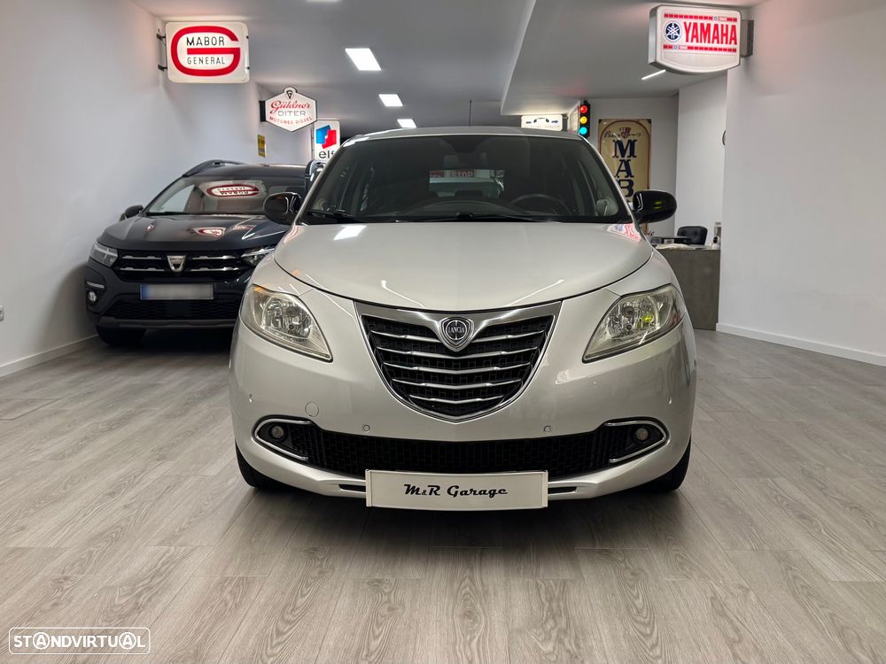 Lancia Ypsilon 1.2 S&S Platinum - 6