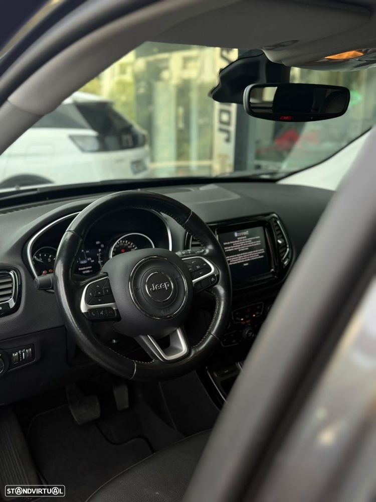 Jeep Compass 1.3 T Limited DCT - 14