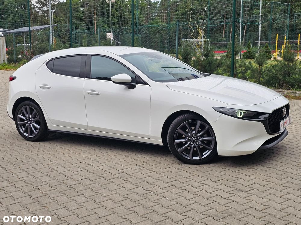 Mazda 3 - 10