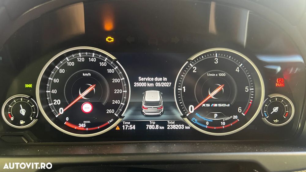 BMW X5 M M50d - 40