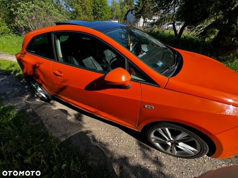 Seat Ibiza SC 1.6 16V Sport - 9