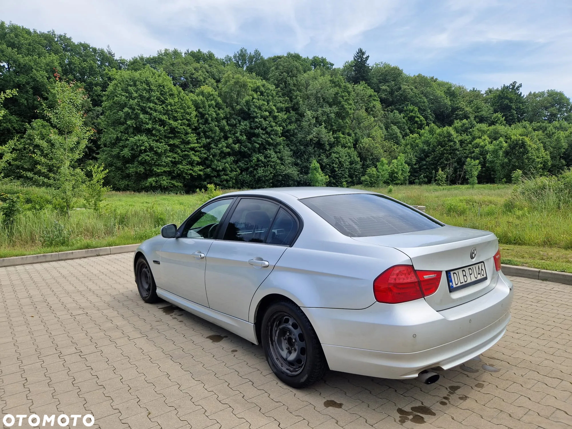 BMW Seria 3 318i - 9