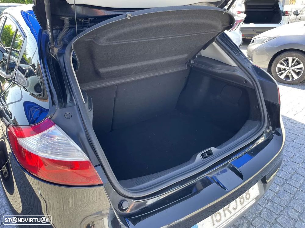 Renault Mégane 1.5 dCi Dynamique S - 27