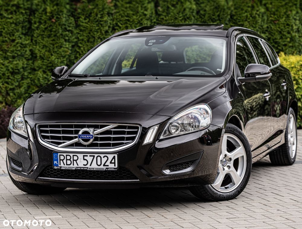 Volvo V60 D4 Business Edition - 1