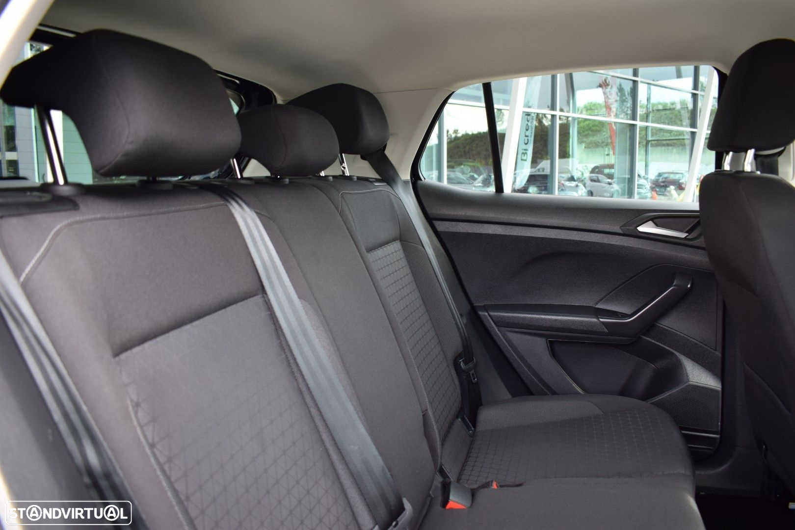 VW T-Cross 1.0 TSI Life - 27