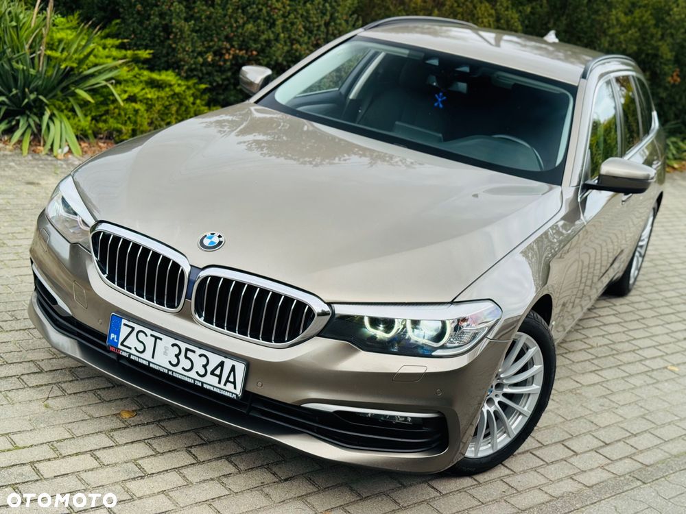 BMW Seria 5 520d xDrive Touring - 37