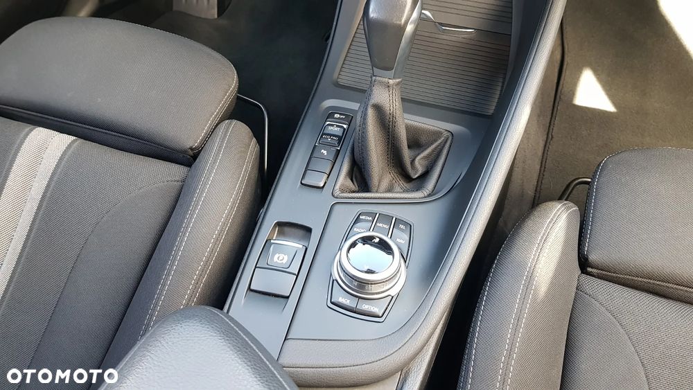 BMW X1 sDrive18d Advantage sport - 19