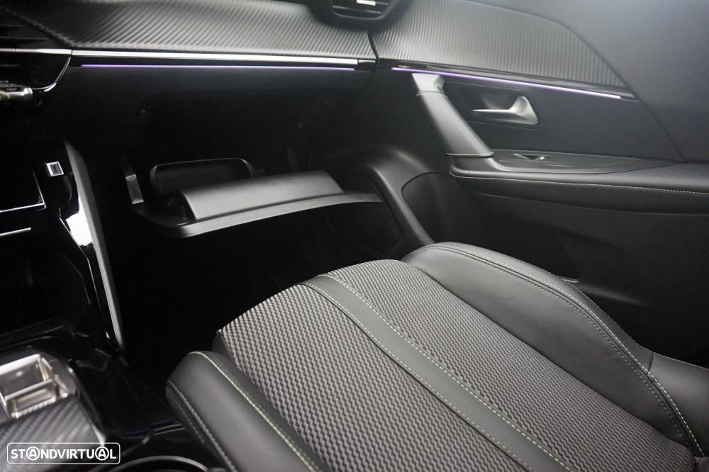 Peugeot e-2008 GT - 25