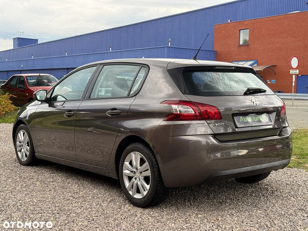 Peugeot 308 - 11