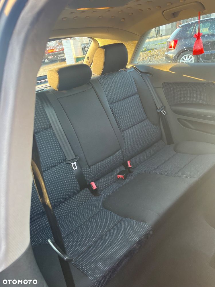 Audi A3 3-drzwiowe 1.6 S line Sportpaket (plus) - 9
