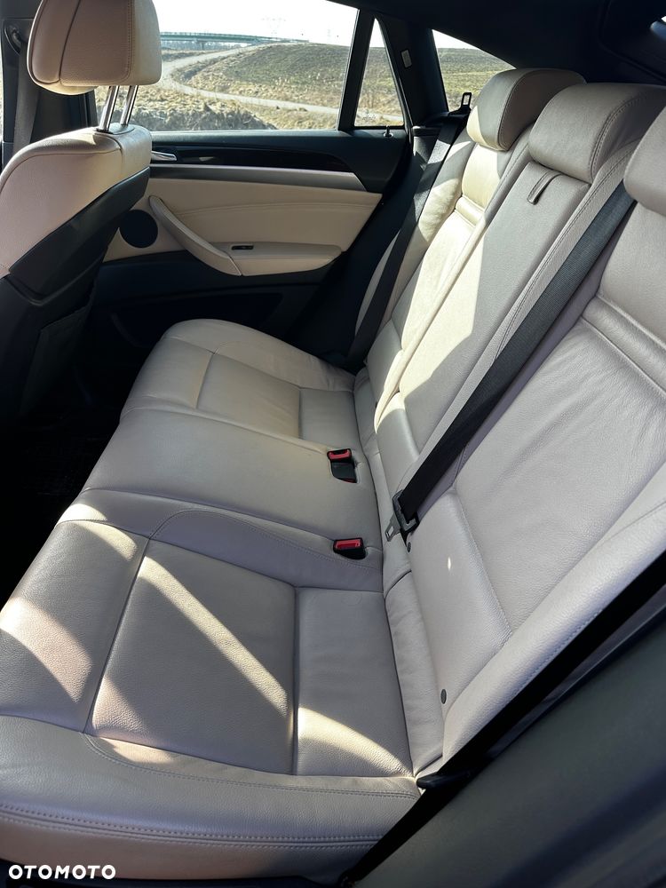 BMW X6 - 15