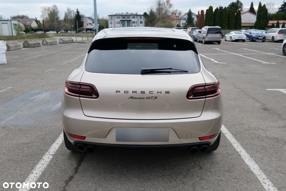 Porsche Macan - 9