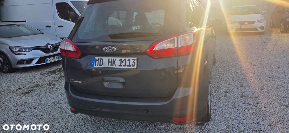 Ford C-MAX - 16