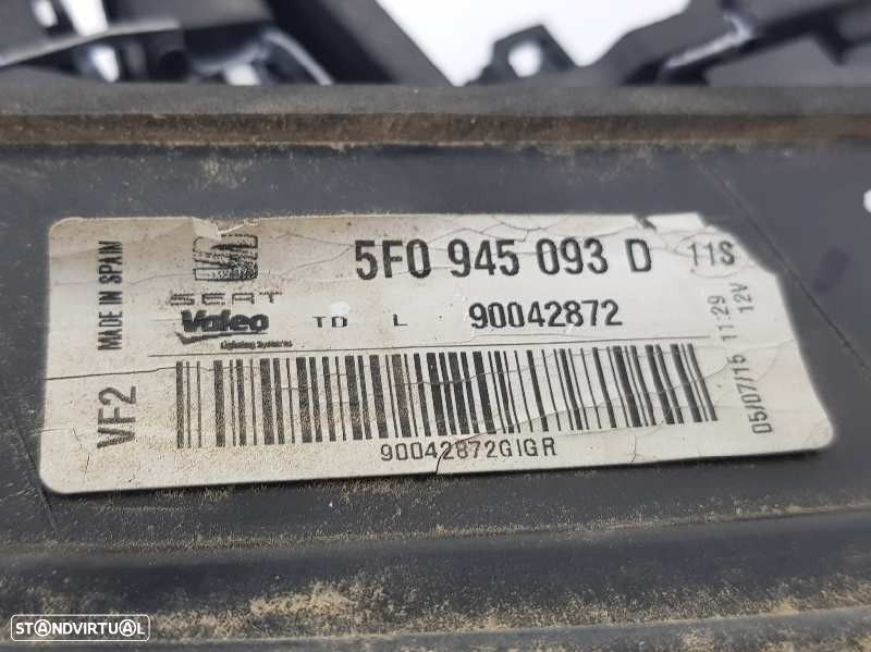 FAROLIM PORTA TRASEIRA ESQUERDO SEAT LEON 2015 -5F0945093D - 5