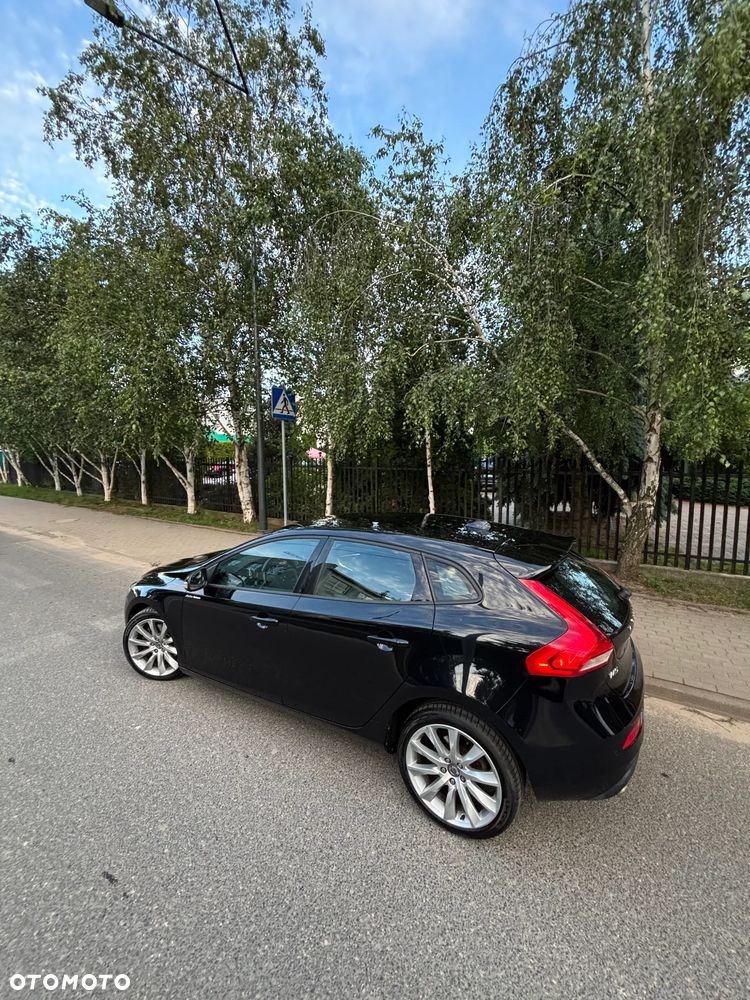 Volvo V40 D3 Geartronic Summum - 5