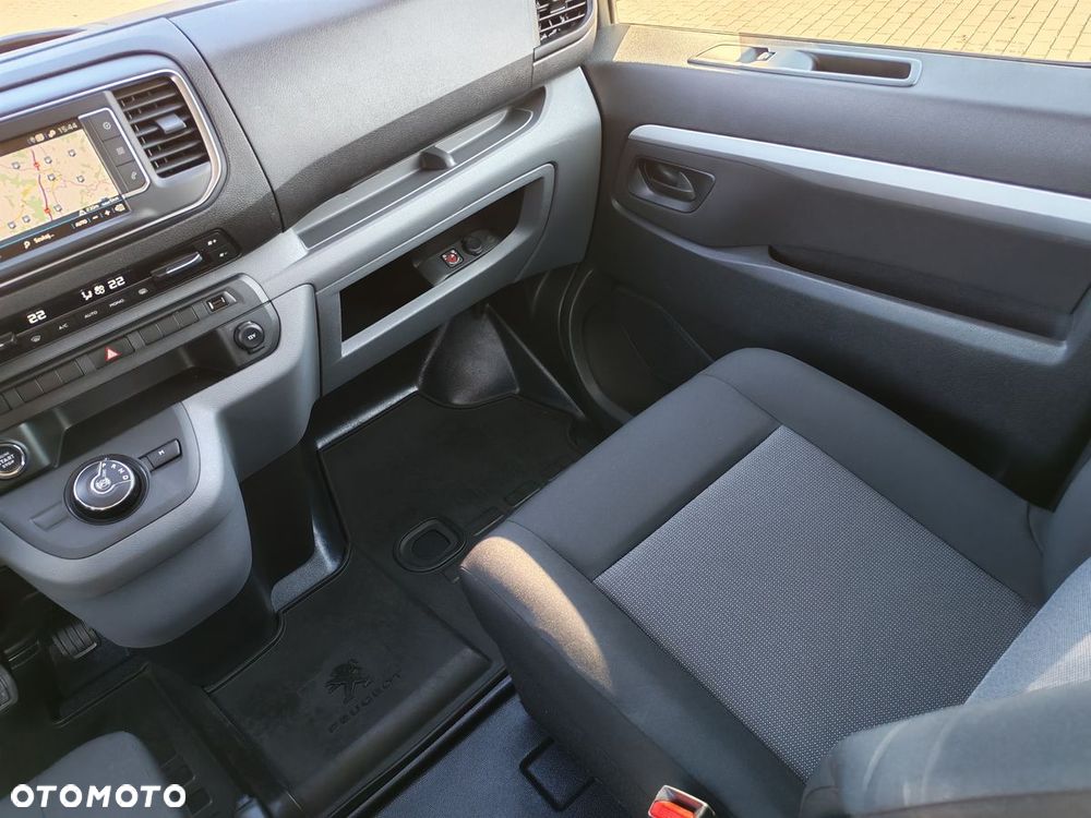 Peugeot Expert 2.0 L1 EAT8 - 16