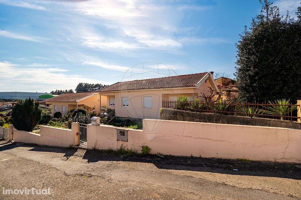 Moradia T2 para venda - Grande imagem: 3/24