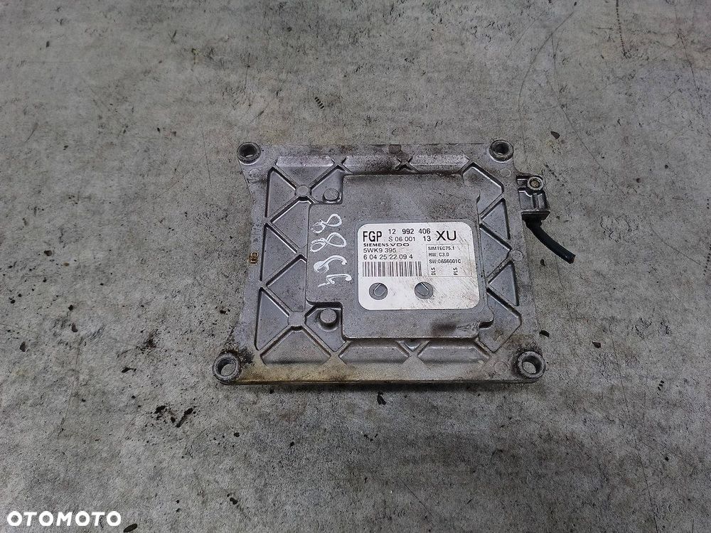 KOMPUTER, STEROWNIK OPEL ZAFIRA B 12992406XU 5WK9395 1.8 16V - 3