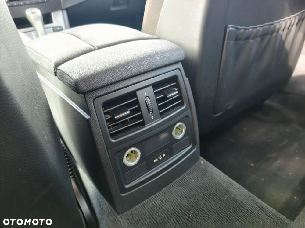 BMW Seria 5 - 33