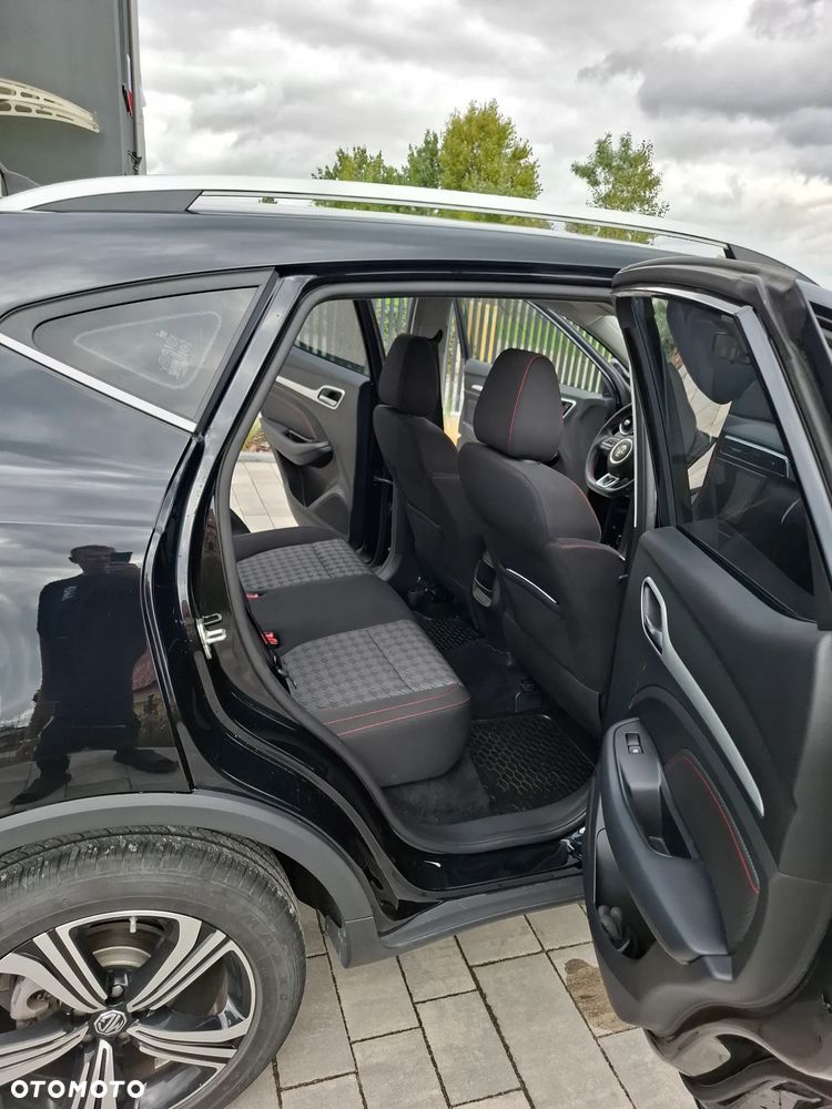 MG ZS - 7