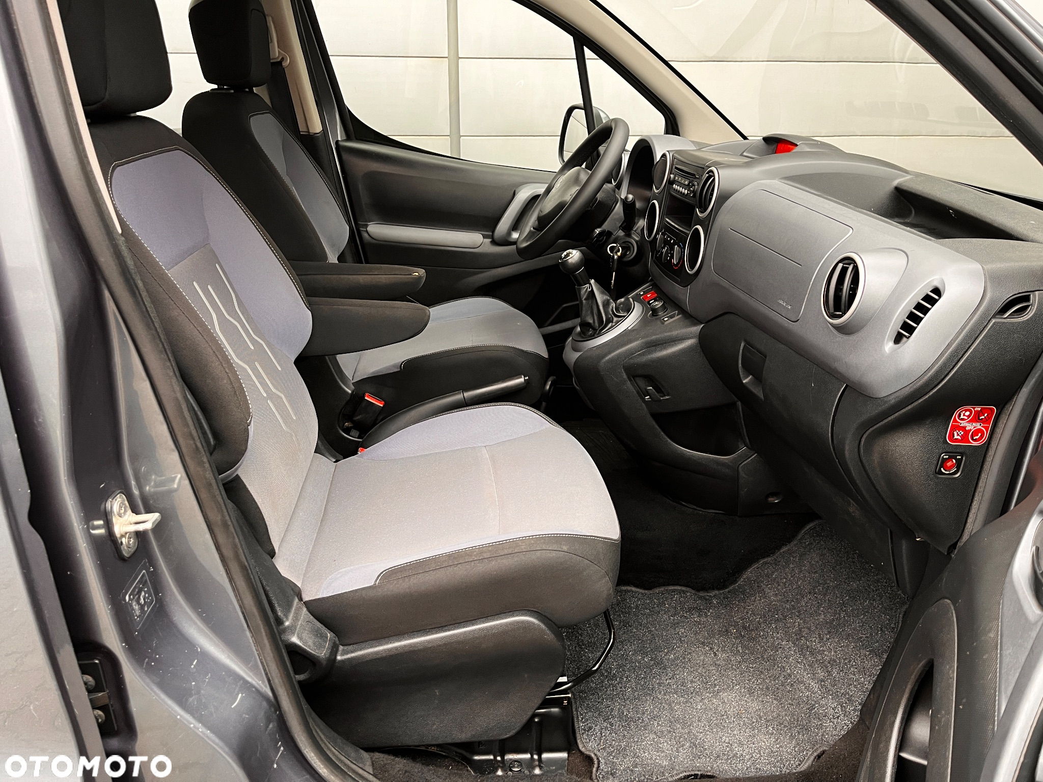 Peugeot Partner Tepee HDi FAP 90 Tendance - 37