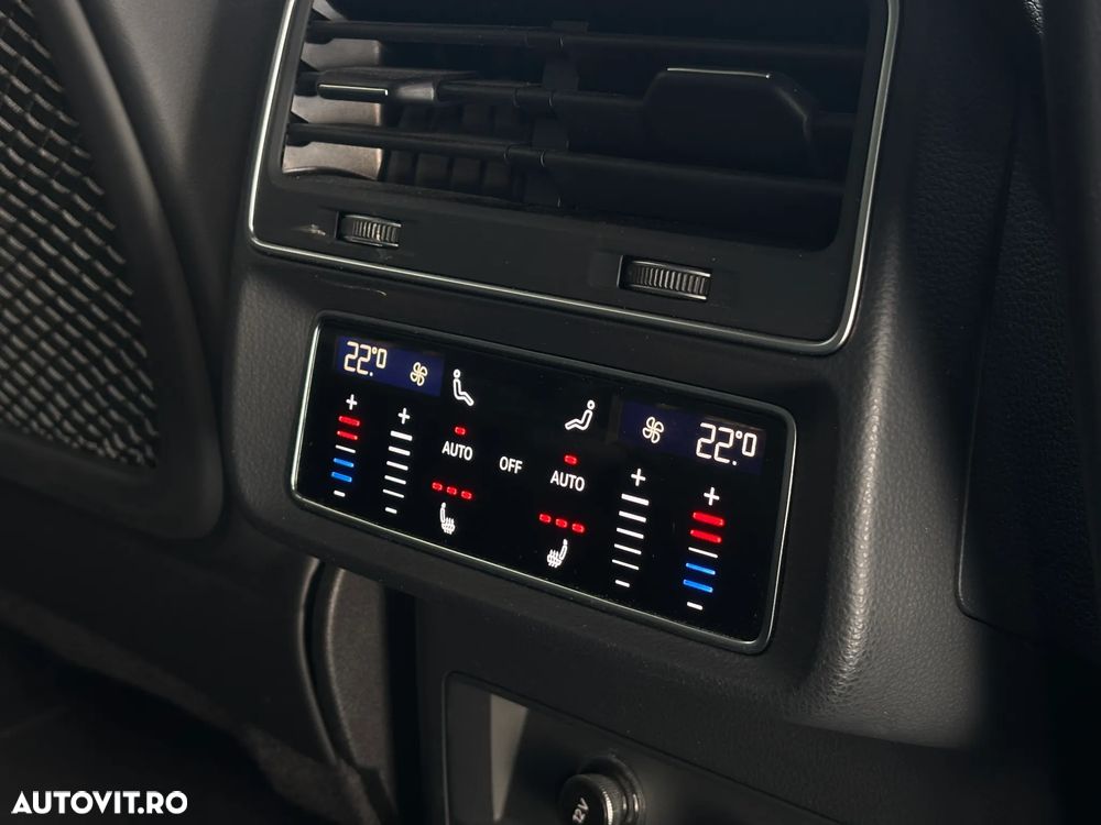 Audi Q7 3.0 50 TDI quattro Tiptronic S Line - 23