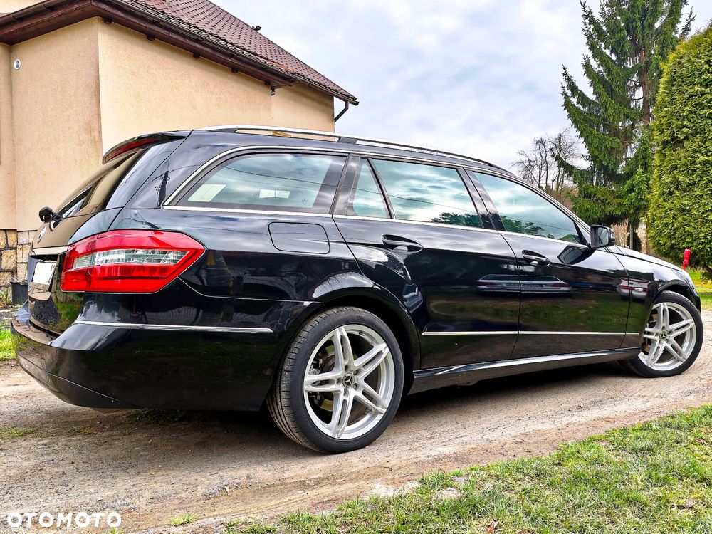 Mercedes-Benz Klasa E - 17