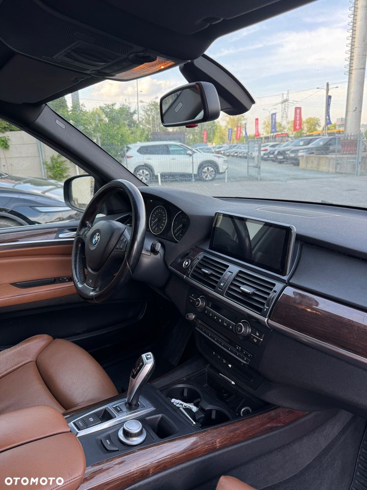 BMW X5 3.5d xDrive - 14