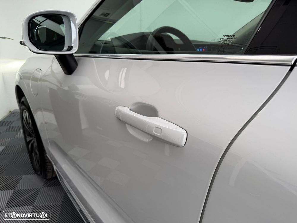 Volvo XC 60 2.0 T6 PHEV Inscription Expression AWD - 26