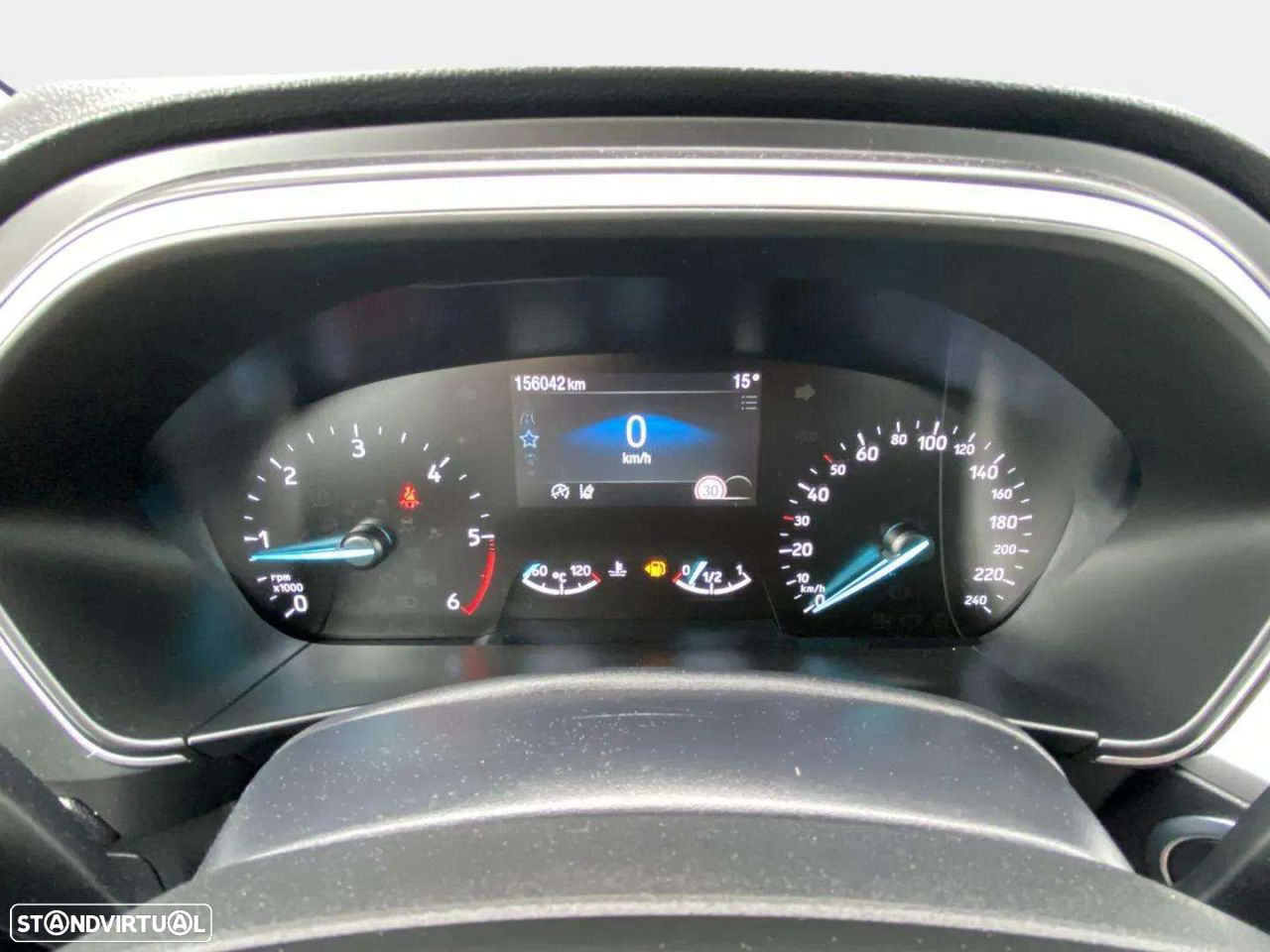 Ford Focus SW - 8