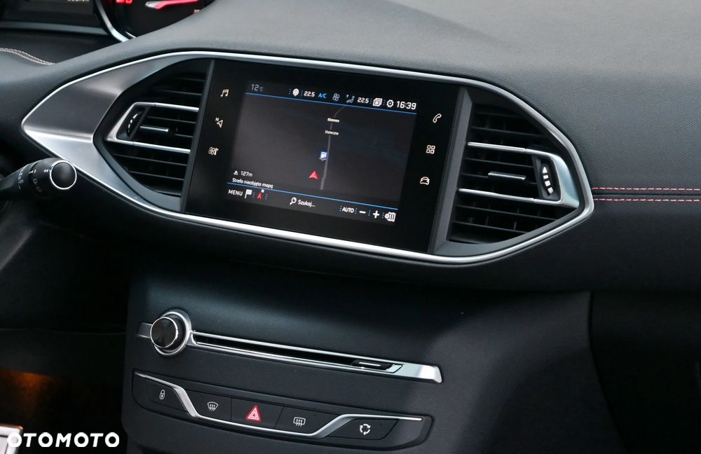 Peugeot 308 BlueHDi 130 EAT8 Stop & Start GT Pack - 25