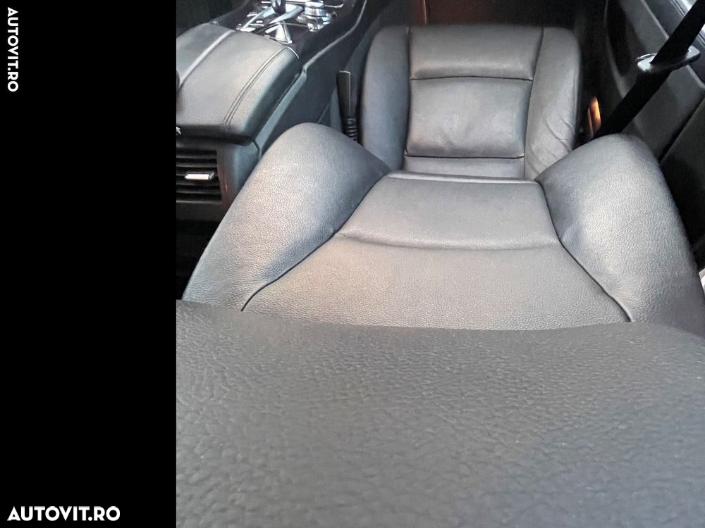 BMW Seria 5 520d - 12