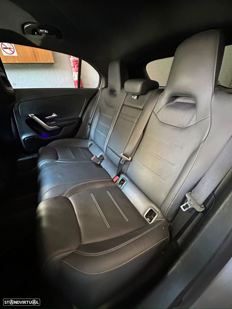 Mercedes-Benz A 250 e AMG Line - 10